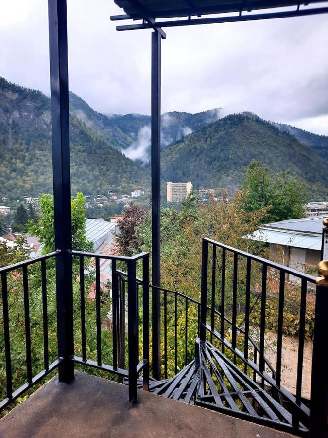 Guest House Bochora Borjomi Luaran gambar